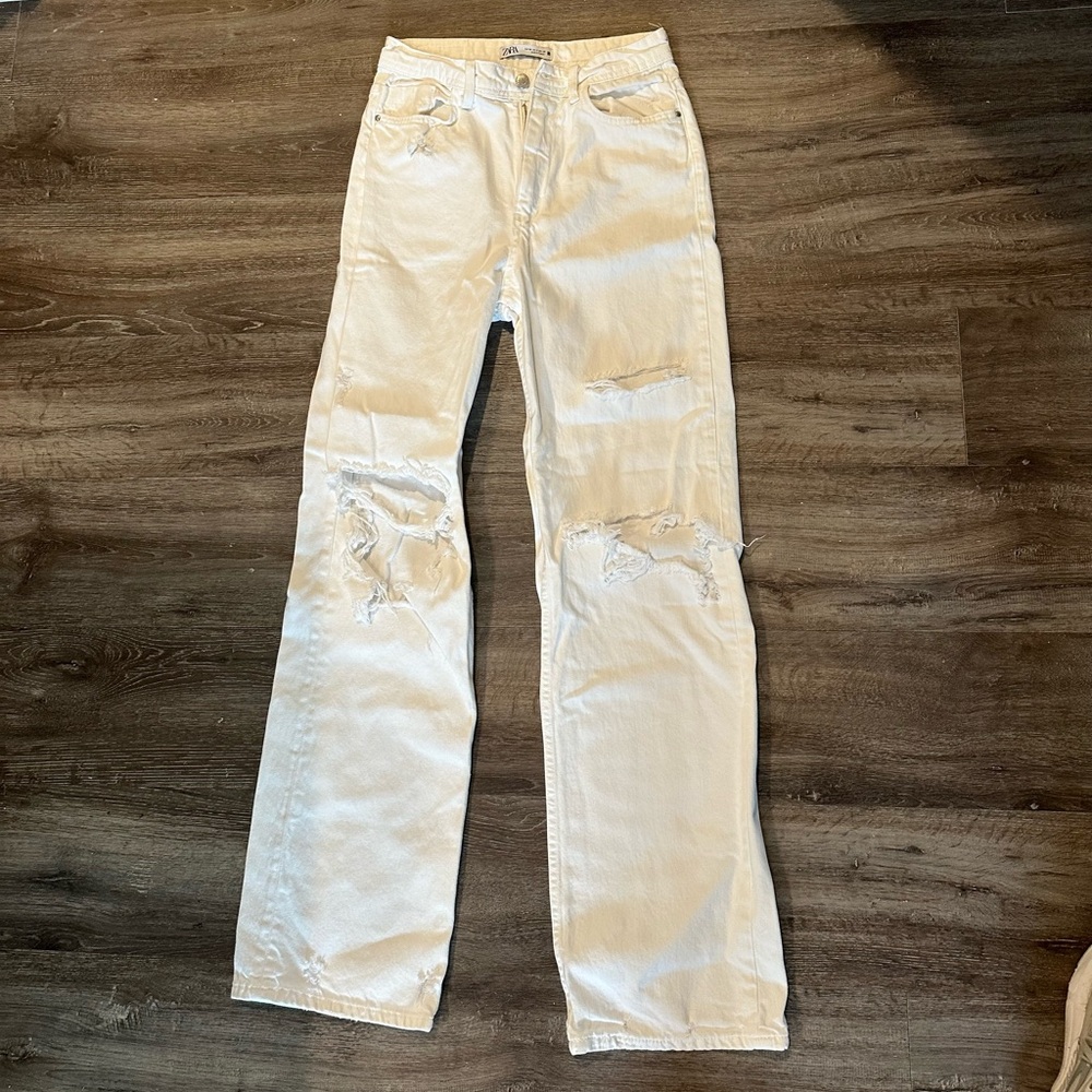 Zara White Ripped Jeans